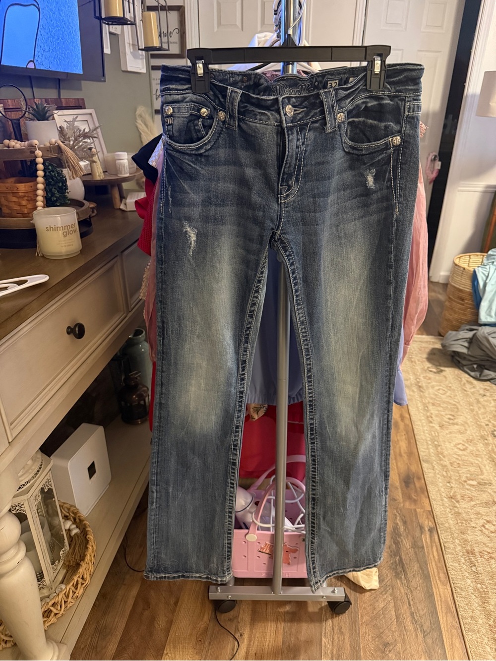 Miss Me Women’s Size 32 Bootcut Jeans Embroidered Rhinestone Pocket Dark Wash